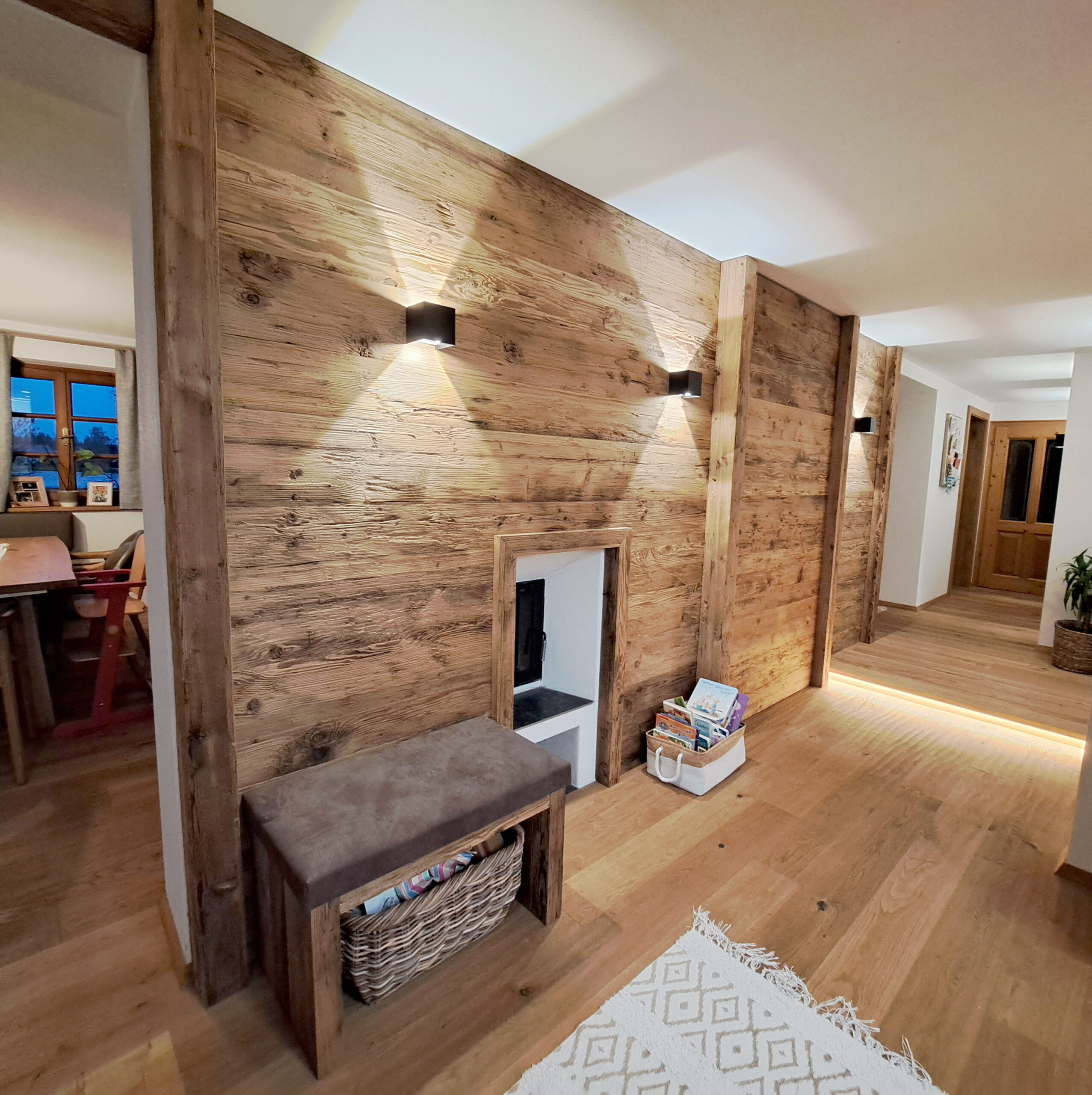 Böden & Wandverkleidungen